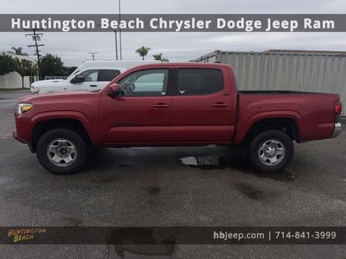 Used 2021 Toyota Tacoma SR5 image 6