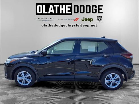 Used 2025 Nissan Kicks Play S FWD image 21
