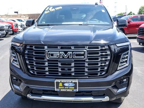 Used 2026 GMC Yukon Denali Ultimate AWD/4WD image 4