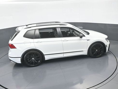 Used 2020 Volkswagen Tiguan SE R-Line image 54