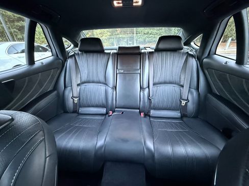Used 2018 Lexus LS 500 w/ Interior Upgrade Package image 28