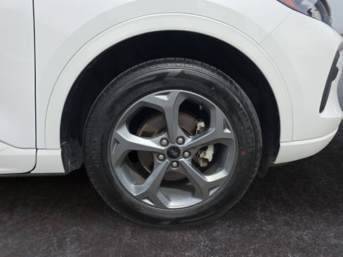 Used 2023 Ford Escape ST-Line AWD/4WD image 29