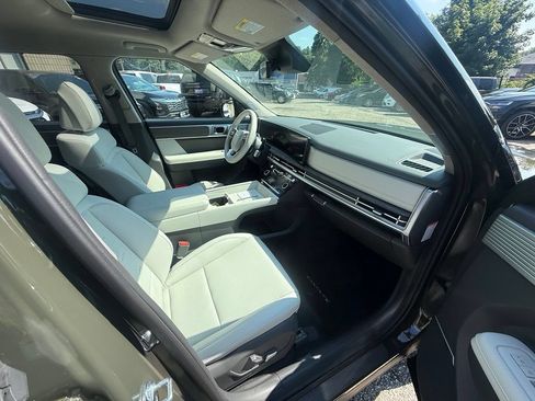 Certified 2026 Hyundai Santa Fe Limited AWD/4WD image 17