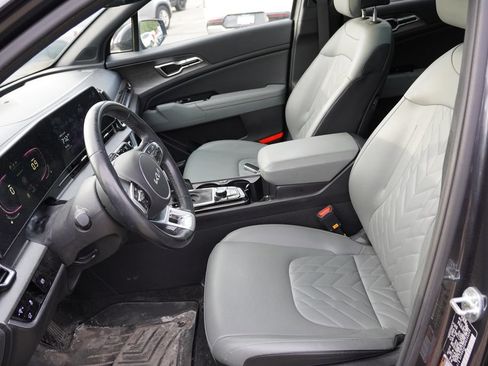 Used 2023 Kia Sportage X-Line w/ X-Line Premium Package AWD/4WD image 4