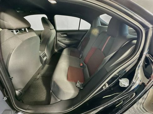 Used 2025 Toyota Corolla SE FWD image 24