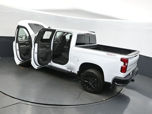 New 2026 Chevrolet Silverado 1500 LT Trail Boss w/ Convenience Package II image 48