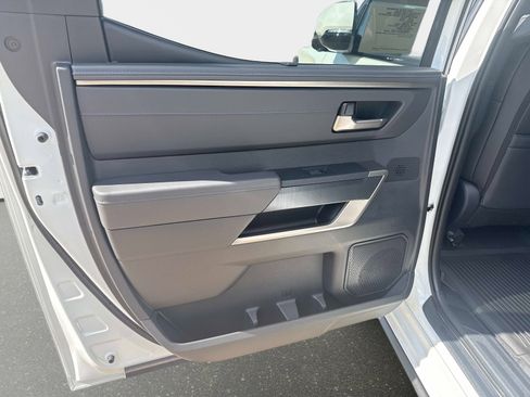 New 2026 Toyota Tundra Limited AWD/4WD image 11