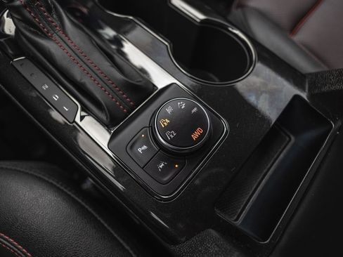 Used 2025 Chevrolet Blazer RS AWD/4WD image 18