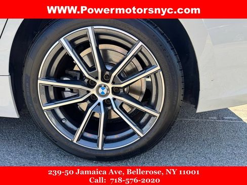 Used 2021 BMW 330i Sedan w/ Convenience Package RWD image 16