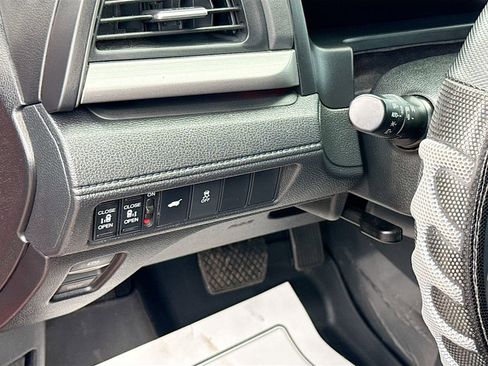 Used 2025 Honda Odyssey Sport-L image 11