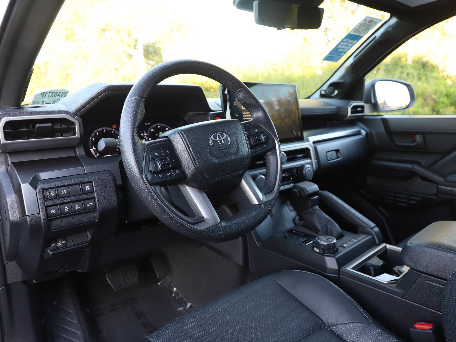 Used 2025 Toyota 4Runner TRD Off-Road Premium w/ Tow Technology Package AWD/4WD image 26