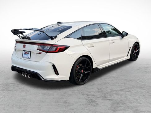 Certified 2024 Honda Civic Type R image 6