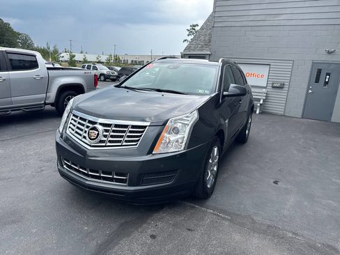Used 2016 Cadillac SRX Luxury w/ Driver Awareness Package image 3