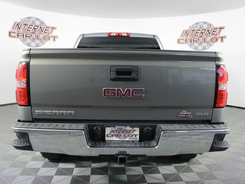 Used 2017 GMC Sierra 1500 SLE w/ SLE Value Package image 6