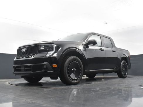 New 2025 Ford Maverick Lobo image 28