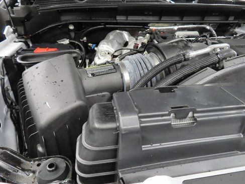 Used 2024 GMC Sierra 3500 SLE w/ SLE Convenience Package image 23