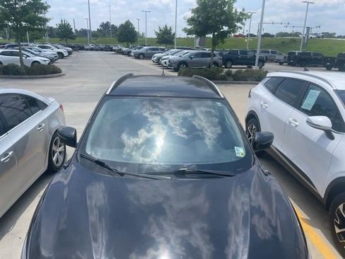 Used 2019 Nissan Rogue Sport SV w/ Technology Package FWD image 8