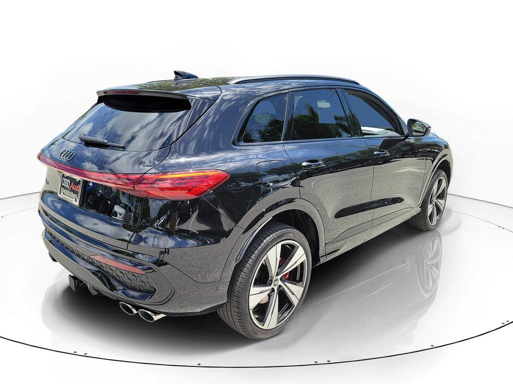 New 2026 Audi SQ5 Premium Plus AWD/4WD image 4