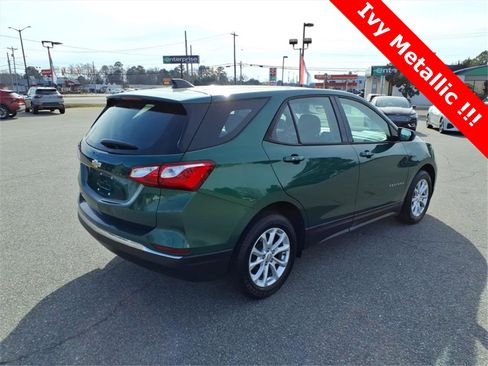 Used 2018 Chevrolet Equinox LS image 5