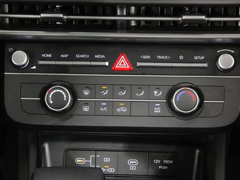 Certified 2026 Hyundai Tucson SE FWD image 22