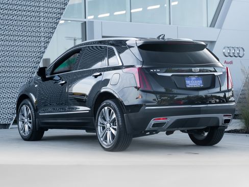 Used 2024 Cadillac XT5 Premium Luxury w/ Technology Package image 5