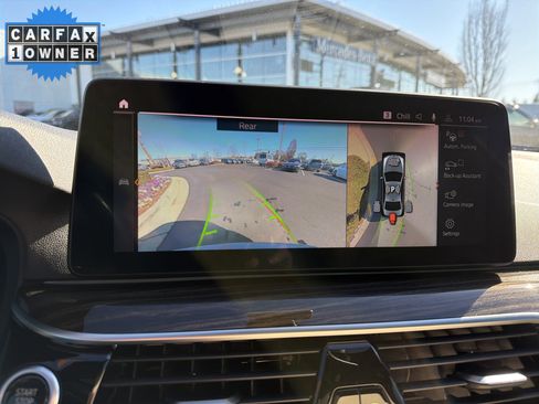 Used 2021 BMW 540i w/ Premium Package image 25