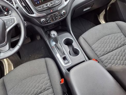 Used 2020 Chevrolet Equinox LT FWD image 10