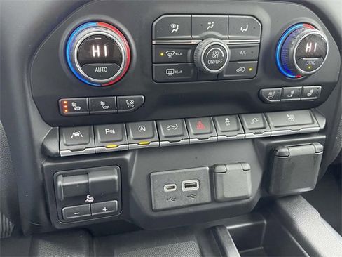 Certified 2019 Chevrolet Silverado 1500 LTZ w/ LTZ Plus Package image 23