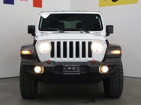 Used 2023 Jeep Wrangler Sport image 7