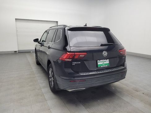 Used 2019 Volkswagen Tiguan SE w/ Panoramic Sunroof Package image 5