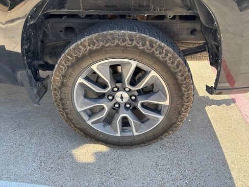 Used 2020 Chevrolet Silverado 1500 RST w/ Texas Edition RWD image 10