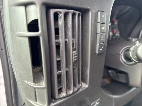 Used 2024 Chevrolet Express 2500 Work Van w/ Driver Convenience Package image 25