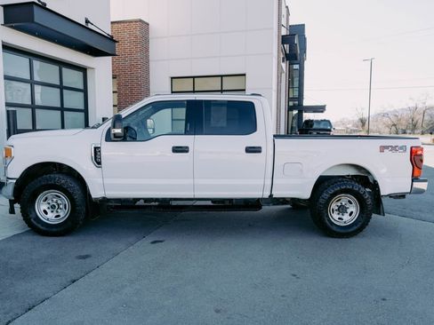 Used 2021 Ford F350 XLT w/ XLT Value Package AWD/4WD image 4