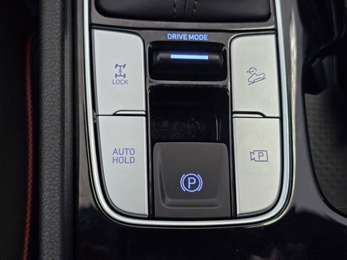 Used 2025 Hyundai Santa Cruz Limited image 36