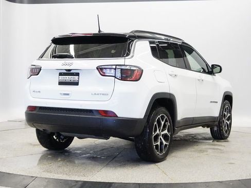New 2026 Jeep Compass Limited image 9