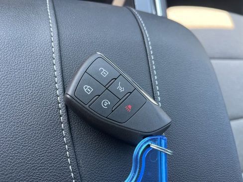 New 2026 Chevrolet Traverse LT w/ LPO, Floor Liner Package image 38