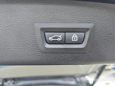 Used 2016 BMW X3 xDrive28i image 17