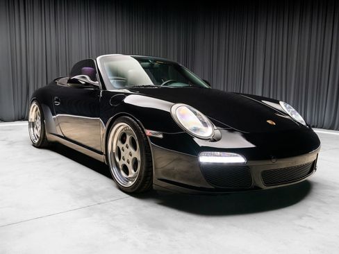 Used 2009 Porsche 911 Carrera RWD image 21