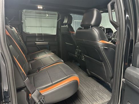 Used 2018 Ford F150 Raptor w/ Equipment Group 802A Luxury AWD/4WD image 12