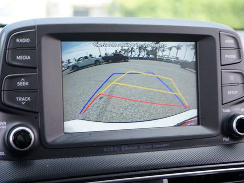 Used 2021 Hyundai Kona Limited FWD image 31