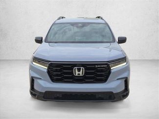 Used 2025 Honda Pilot Black Edition video 2