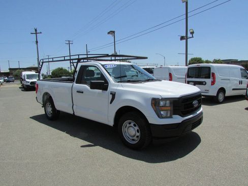 Used 2023 Ford F150 XL image 2