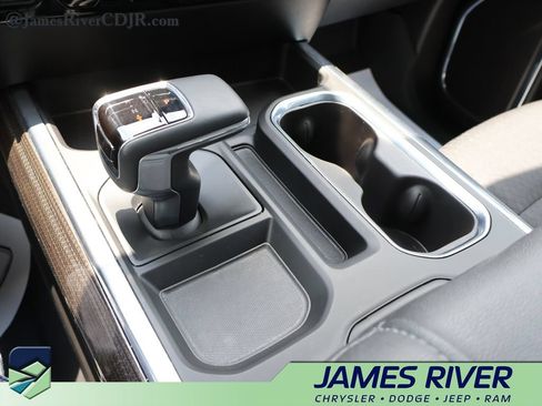 Used 2023 Chevrolet Silverado 1500 RST w/ Convenience Package II AWD/4WD image 37