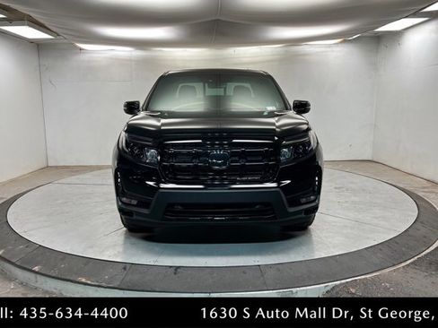 Used 2025 Honda Ridgeline Black Edition image 8