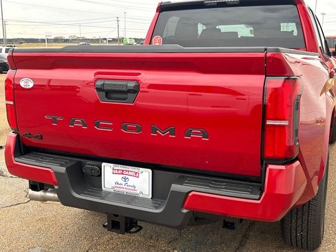 New 2026 Toyota Tacoma SR5 AWD/4WD image 28
