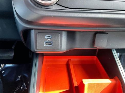 Used 2022 Ford Maverick XLT image 34