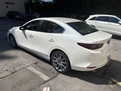 Used 2023 MAZDA MAZDA3 s FWD image 5