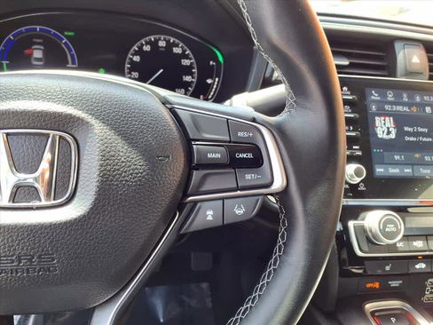 Used 2023 Honda Accord Touring image 11