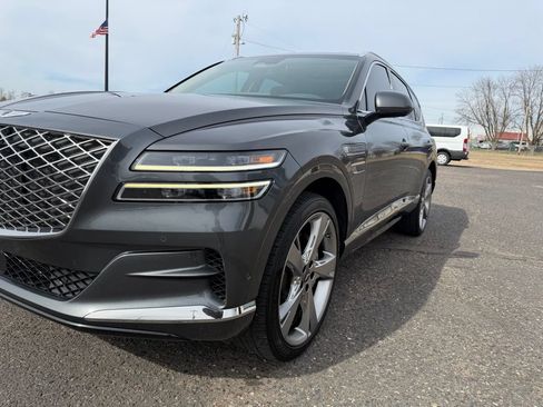 Used 2022 Genesis GV80 2.5T w/ Prestige Package 04 AWD/4WD image 15