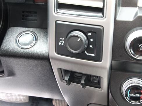 Used 2019 Ford F350 Platinum w/ Platinum Ultimate Package image 39